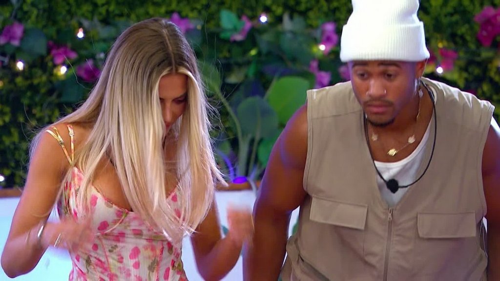 [Image: 9tfk5q94mgxe.jpg]