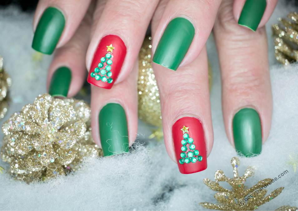  Ideas for Christmas Nail Art 
