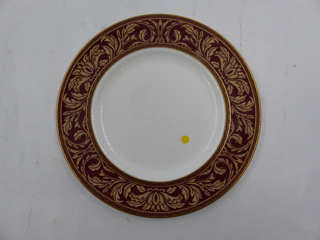 ROYAL DOULTON TENNYSON SALAD PLATTER 8" MARRON AND GOLD PLATE