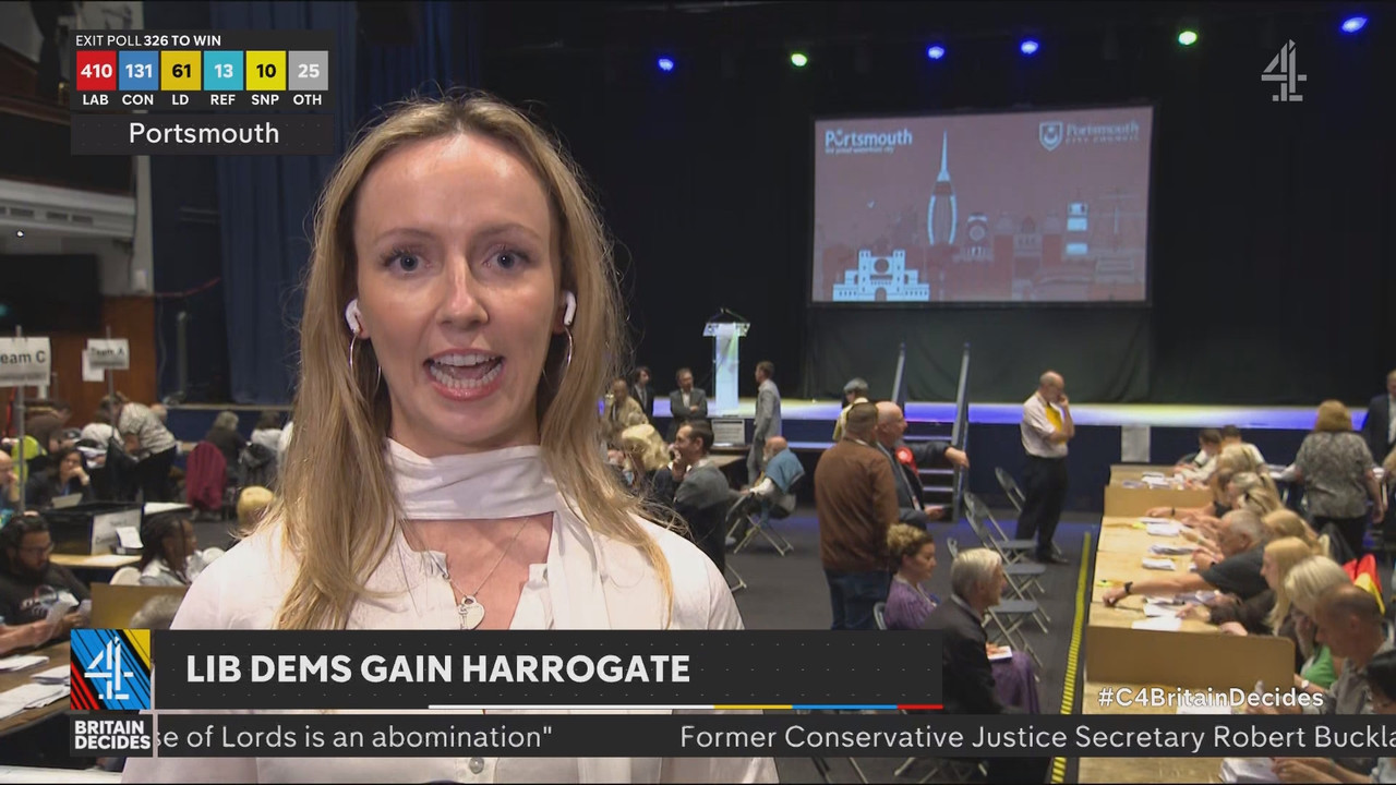 Live Britain Decides with The_20240705_00000200.ts_snapshot_01.35.16.395