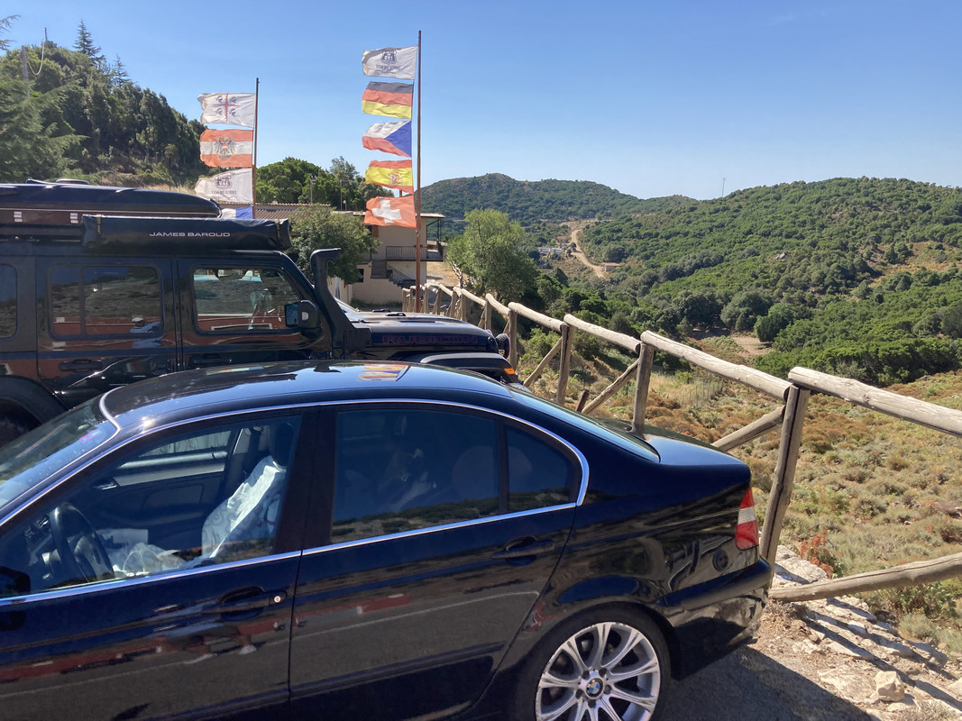 7E3892F5-3715-40B8-B01F-605185A90B79