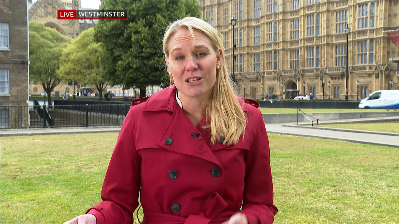 07.04 - 13.30.00 - BBC Wales Today. News and weather from BBC Wales. ....ts_snapshot_11.12.547