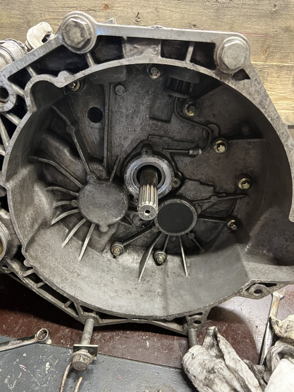 9C4E0283-79B4-4AA5-B48D-C1091E0DC183