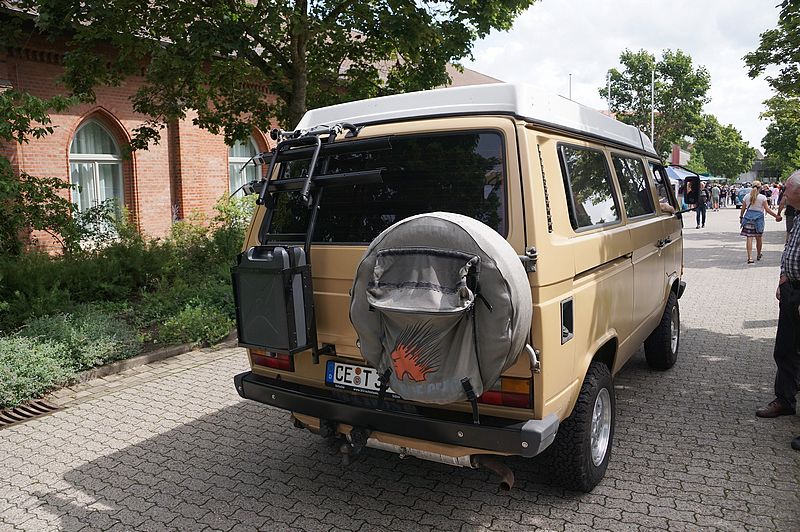 Oldtimer-Wohnmobile (alle Größen) DSC01386