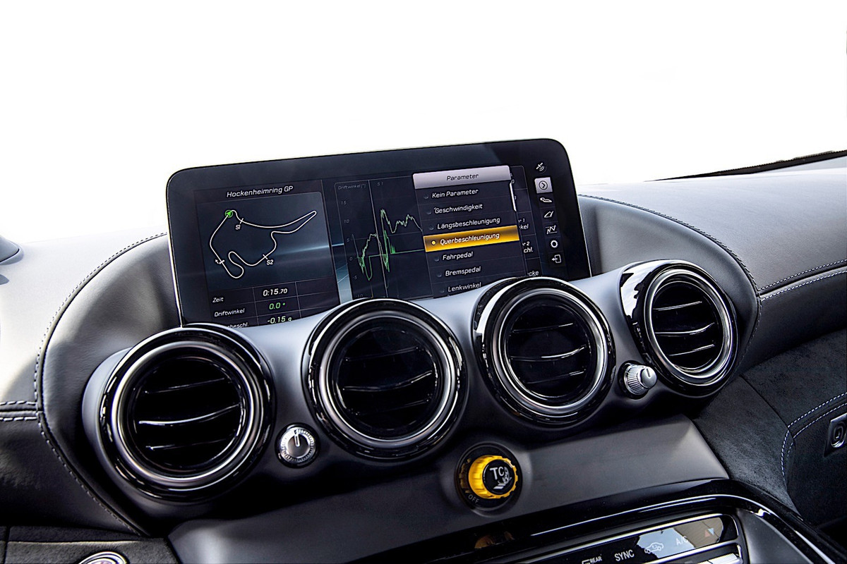 2020 Mercedes-AMG GT R PRO (28)