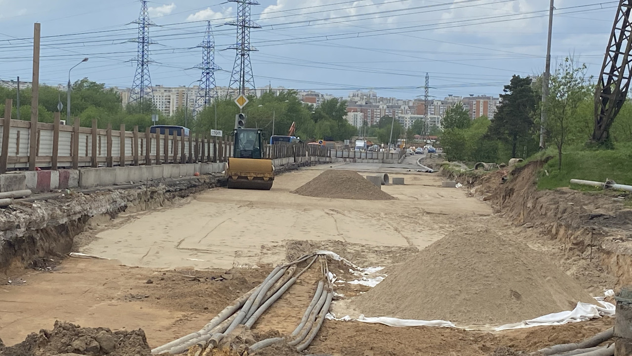 8AB56FC4-F804-4730-BF53-CECF081A1000