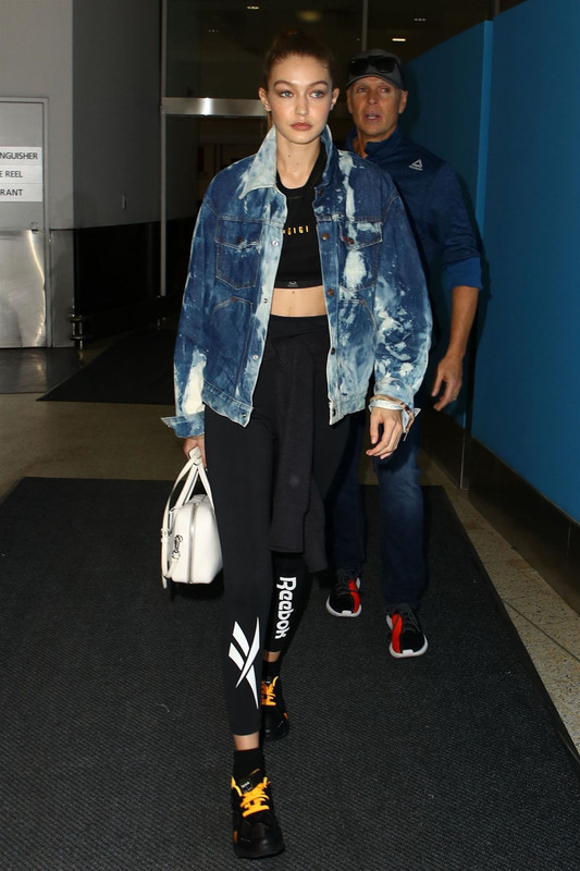gigi-hadid-out-and-about-in-sydney-11-15-2018-4