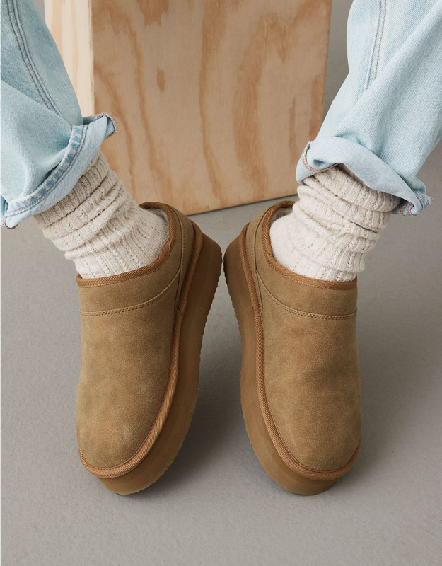 Elevate Your Style: American Eagle’s Irresistible 70% Off Sale Elevate Your Style: American Eagle’s Irresistible 70% Off Sale