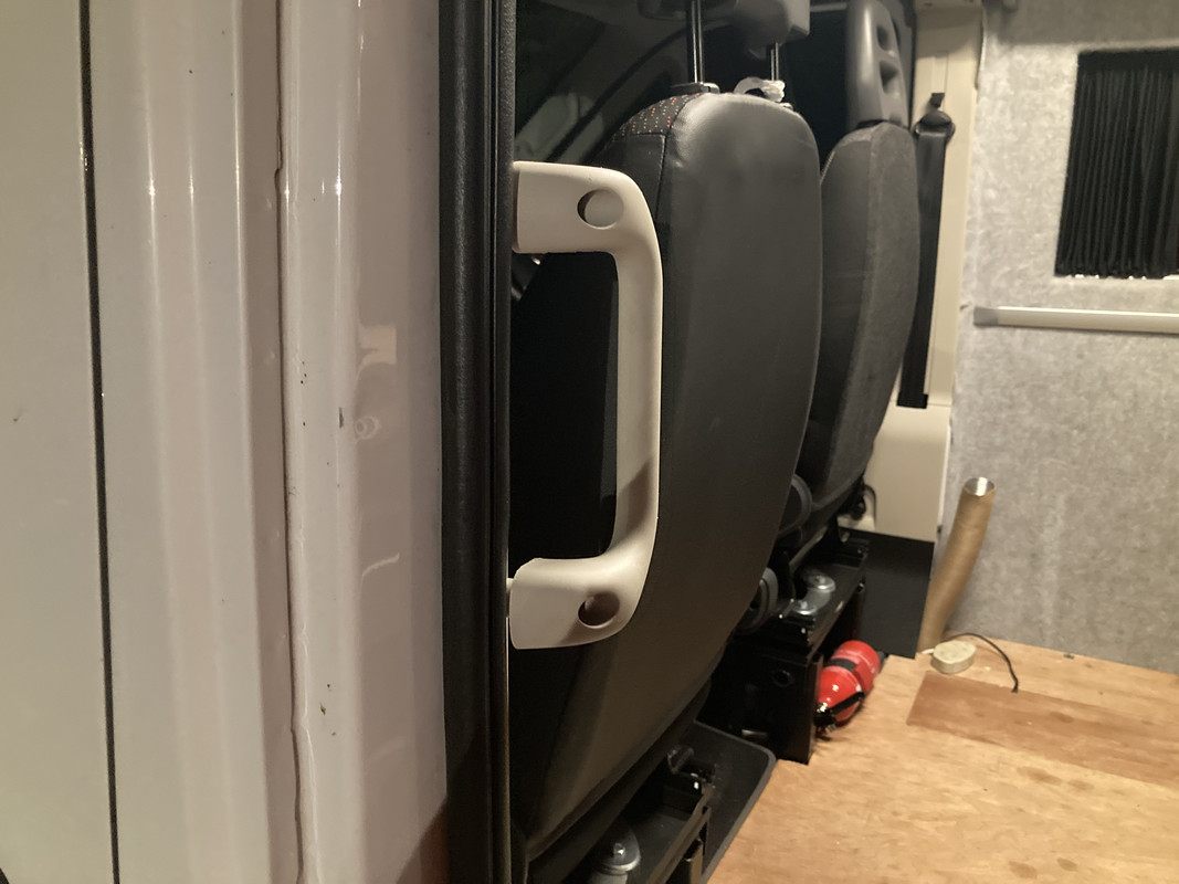 A31558D9-44A3-4FB9-B0D7-D6318ED00020