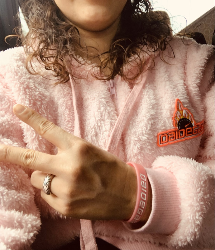 20DE51A2-ECE4-4A08-A3AA-DCC98B31811A