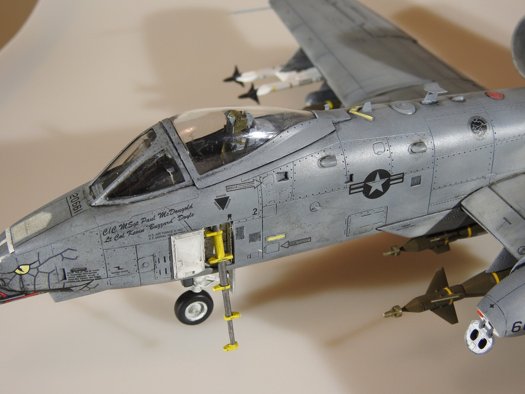 A10C Blacksnakes, Italeri 1/48 –klar DSCN0373