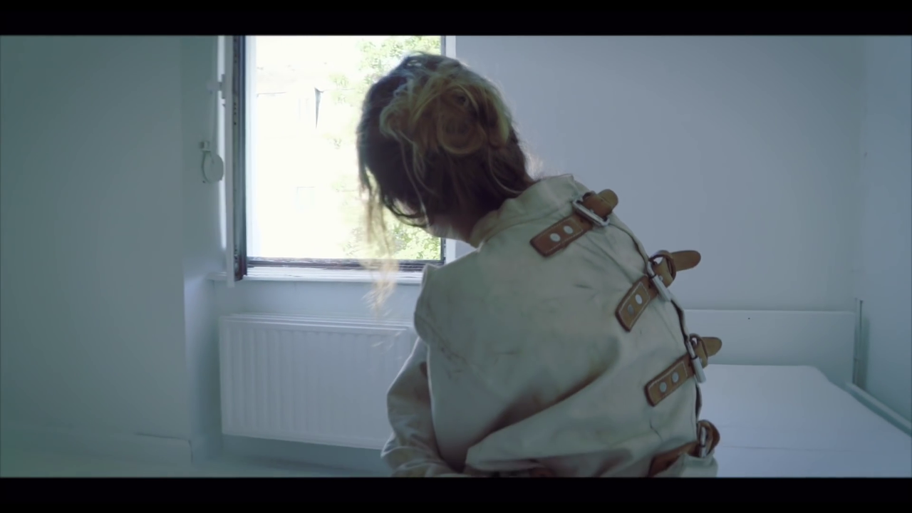 De Läb - Alles Easis feat. Claire 01