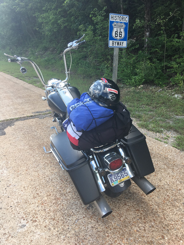 9875F3FF-63C2-49AD-9B1D-96AF5F373321