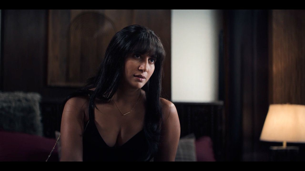 Ayn Zoya Undekhi s4e3 00 01 13 13 Still003