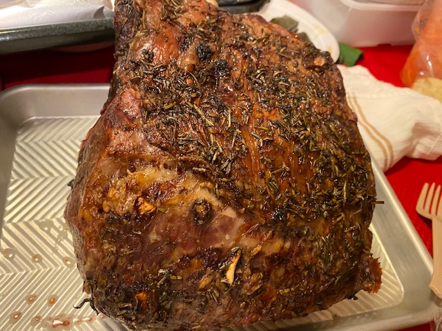 mấy bé thích món nào nhất trong này - mời Prime-rib