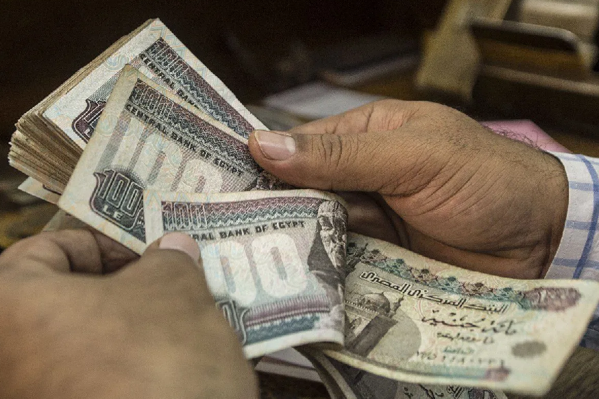 المركزي يتجه إلى تثبيت الفائدة باجتماع الخميس وقد يرفعها بسبتمبر
