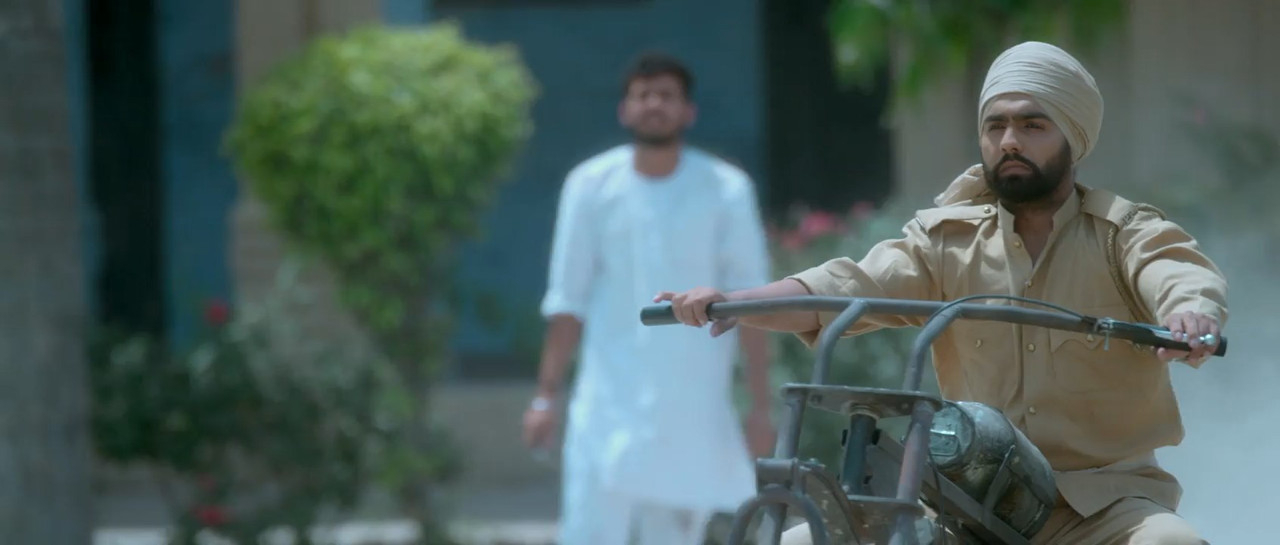 Bambukat 2016 WebRip [Punjabi] 480p, 720p Screenshot