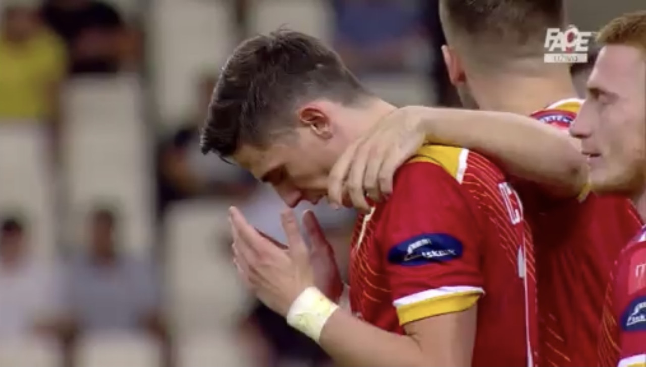 0172732C-03B5-43E3-A7B5-E494DE831270