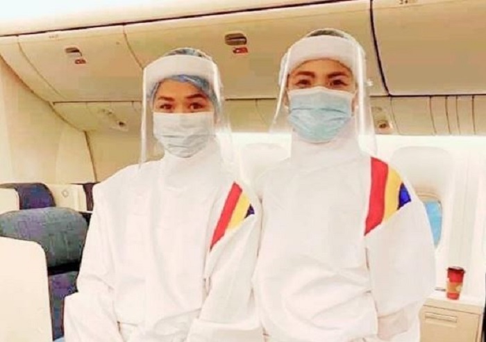 Seragam pramugari Philippine Airlines