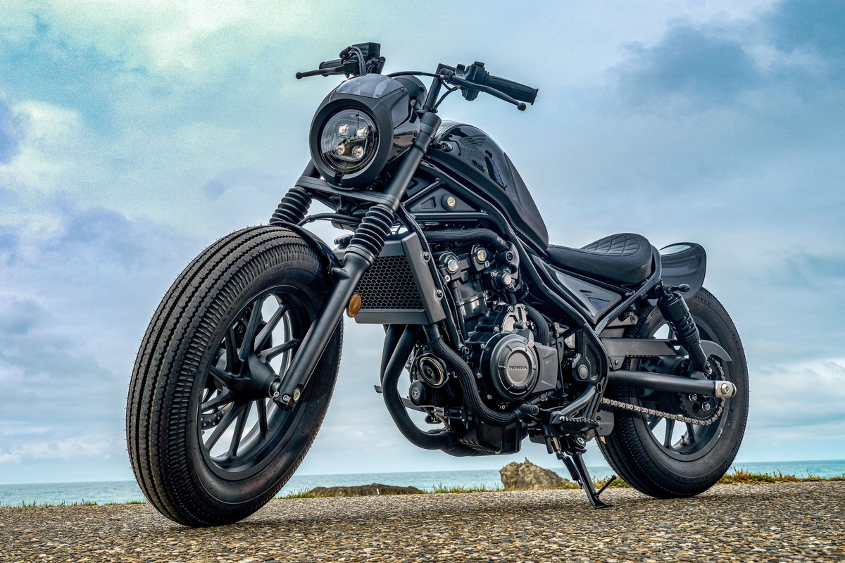 396312_Mikuniguro_Honda_Customs