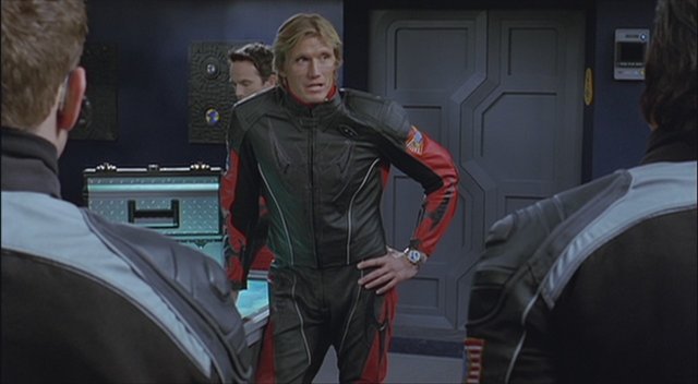 2 - Commander [BDRip 1080p mkv] [Cast/Ing] [Sub:Nó] [Acción] [2004]
