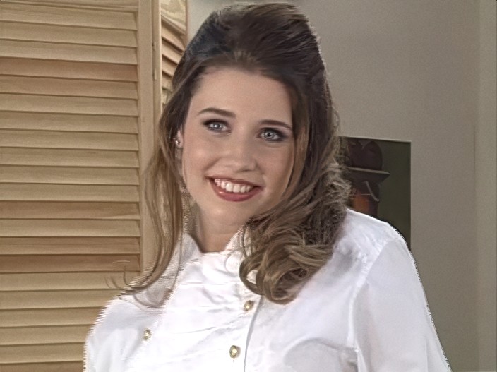 003 Erica Campbell Delicious Vidcaps