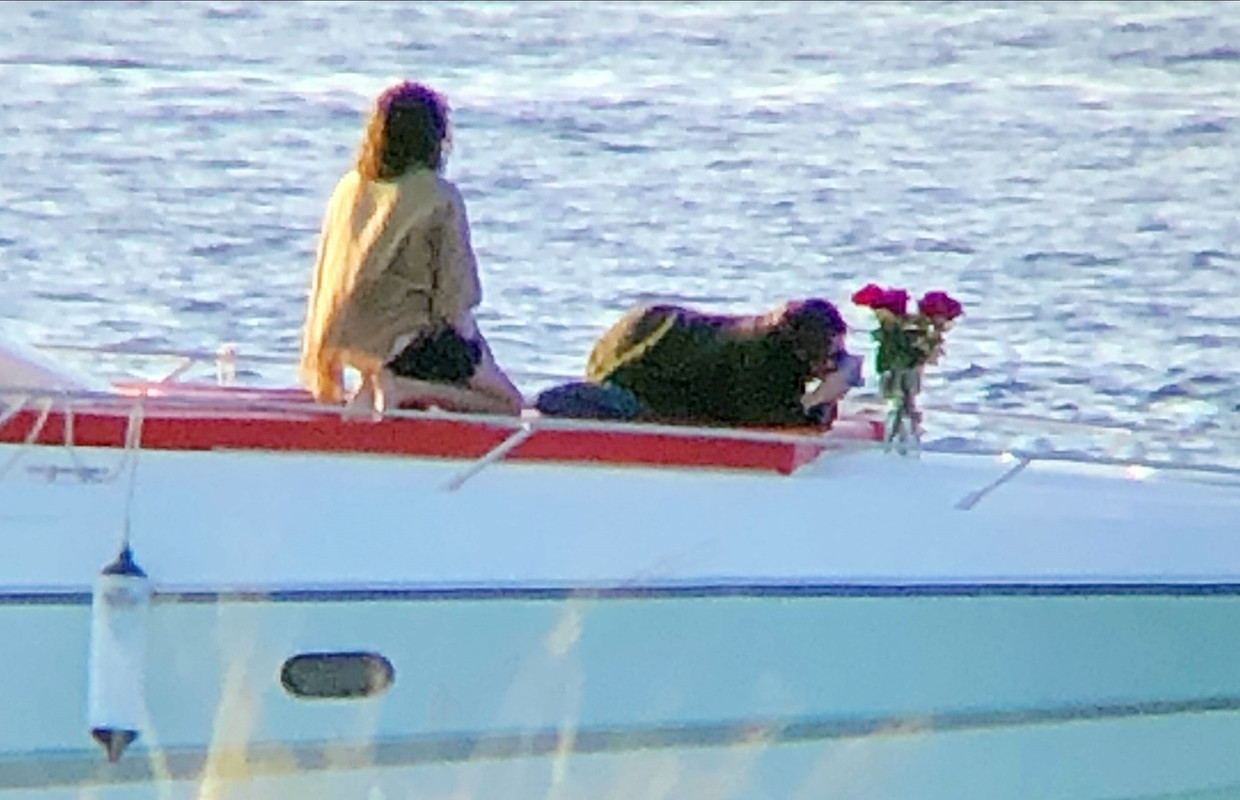 emmawatson-updates.com (66)