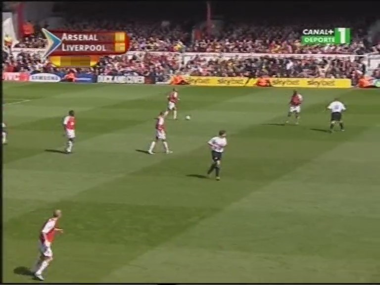 Premier League 2003/2004 - J32 - Arsenal Vs. Liverpool (576p) (Castellano) (Caído) 2