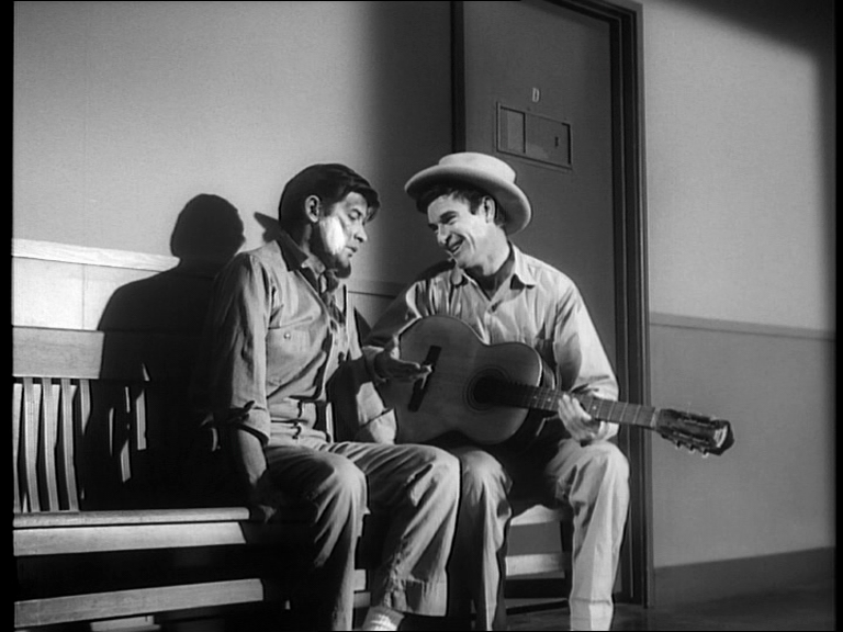 vlcsnap-2016-12-07-20h45m34s249