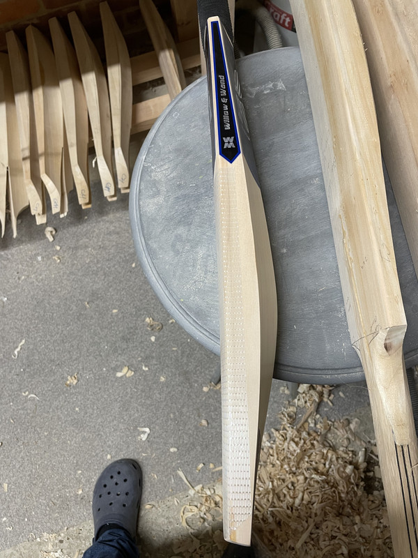 898BD39A-49EF-4D1D-8EC8-BDD2EB831898