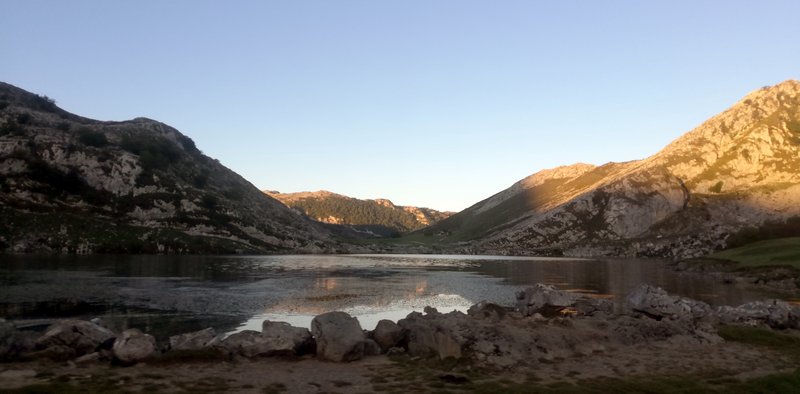 ESCAPADA POR ASTURIAS ORIENTAL - Blogs de España - LAGOS DE COVADONGA-PICO JULTAYU-COVADONGA Miércoles 9 de Septiembre (2)