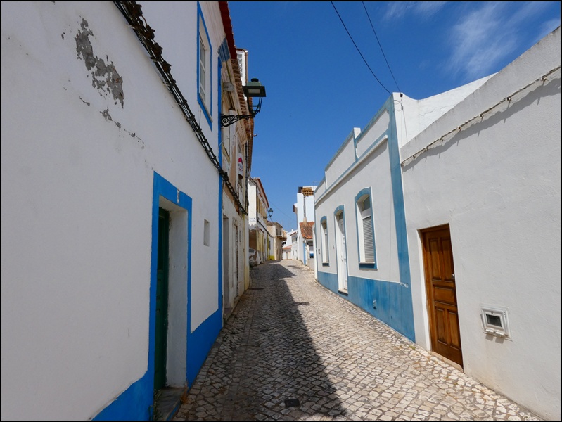 Ferragudo-street (2)
