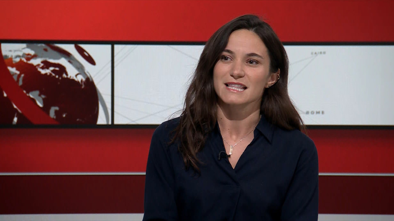BBC News and Weather_20230813_22002225.ts_snapshot_15.37.802