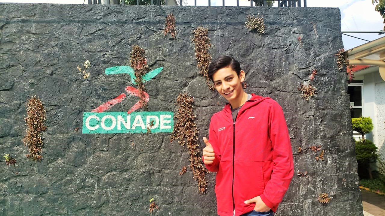 Donovan Carrillo en riesgo de perder gran parte de su beca de la CONADE