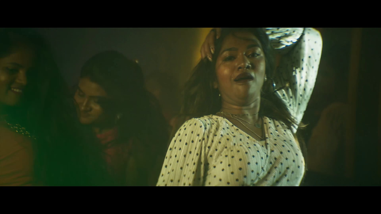 vlcsnap-2023-12-18-00h39m36s459