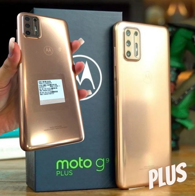Smartphone Motorola Moto G9 Plus 128GB – Octa-Core 4GB RAM 6,8” Câm. Quádrupla + Selfie 8MP