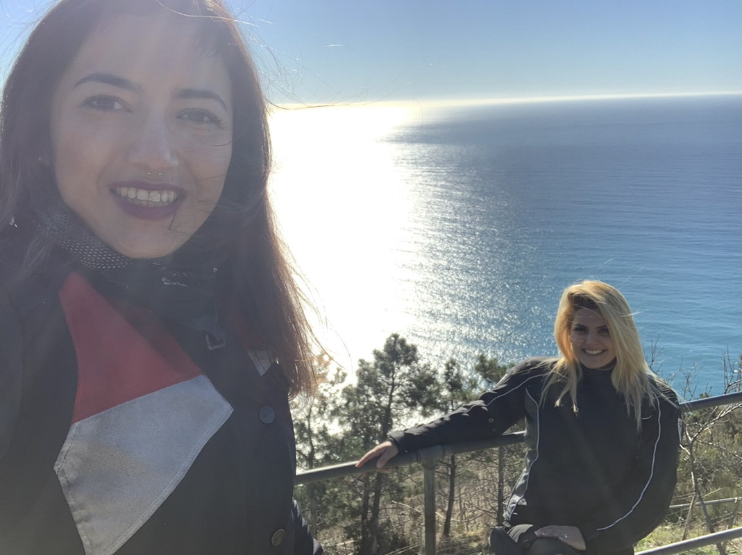 B8E6C6F6-CD6F-47C3-9678-F8FEB9F61E93