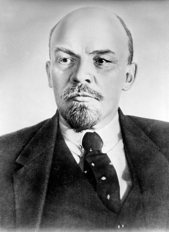 Vladimir-Ilich-Lenin.jpg