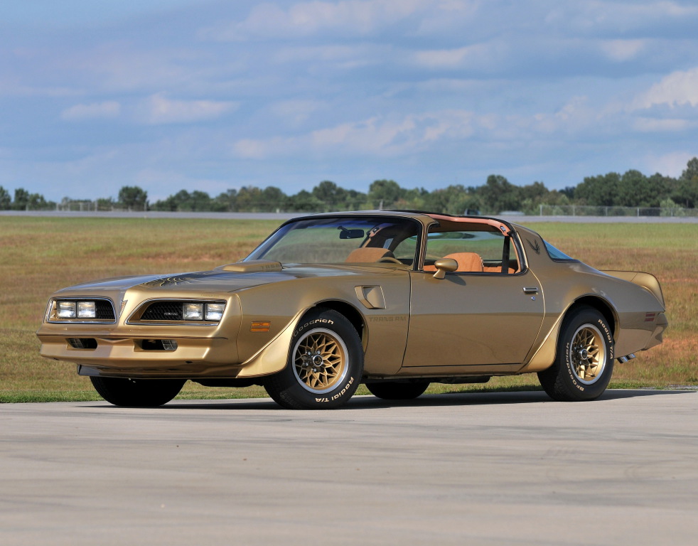 pontiac_firebird_trans_am_gold_special_edition