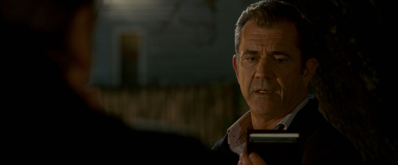 Edge of Darkness 2010 (1080p x265 10bit Tigole).