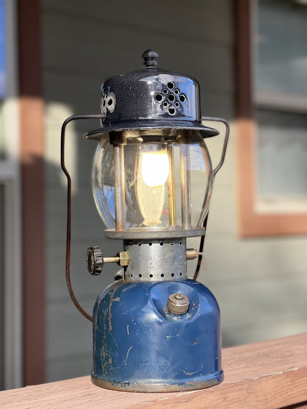 FE67647B-C2E5-4ED7-94EC-B9D36CF91E3D