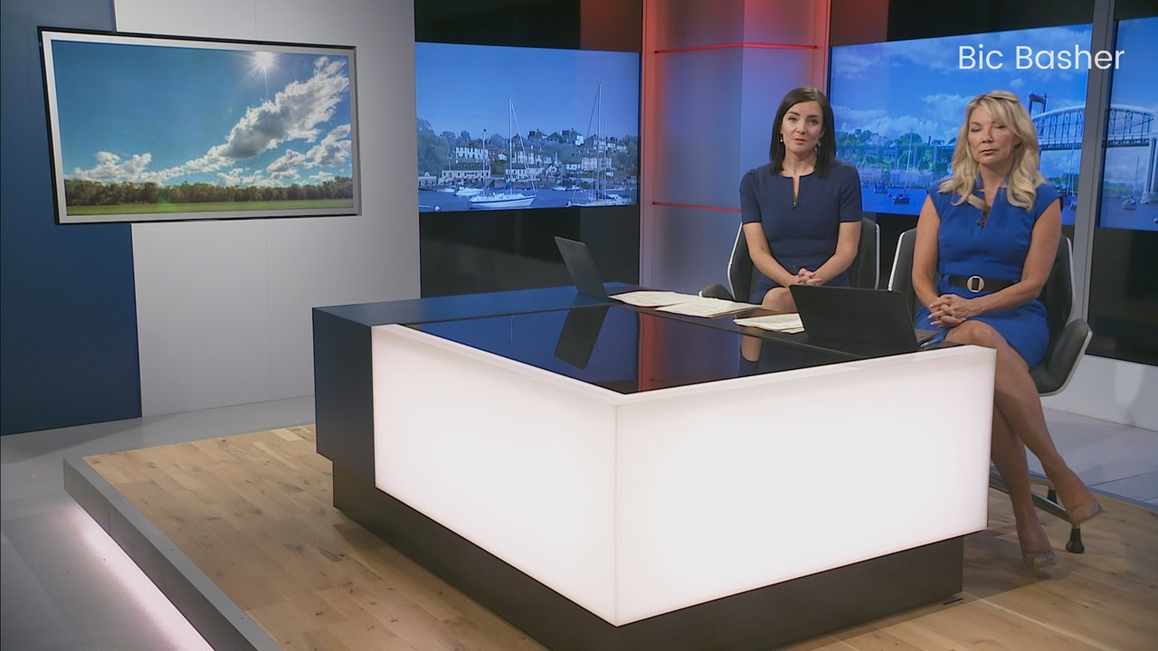 07.18 - 18.00.01 - ITV News West Country. Breaking news and current s....ts_snapshot_18.05.875
