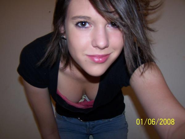 Gorgeous-Babe-01-a
