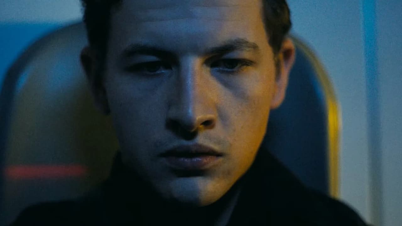 Asphalt City 2023 720p AMZN WEBDL DDP 5 1 H 264FLUX SceneSource