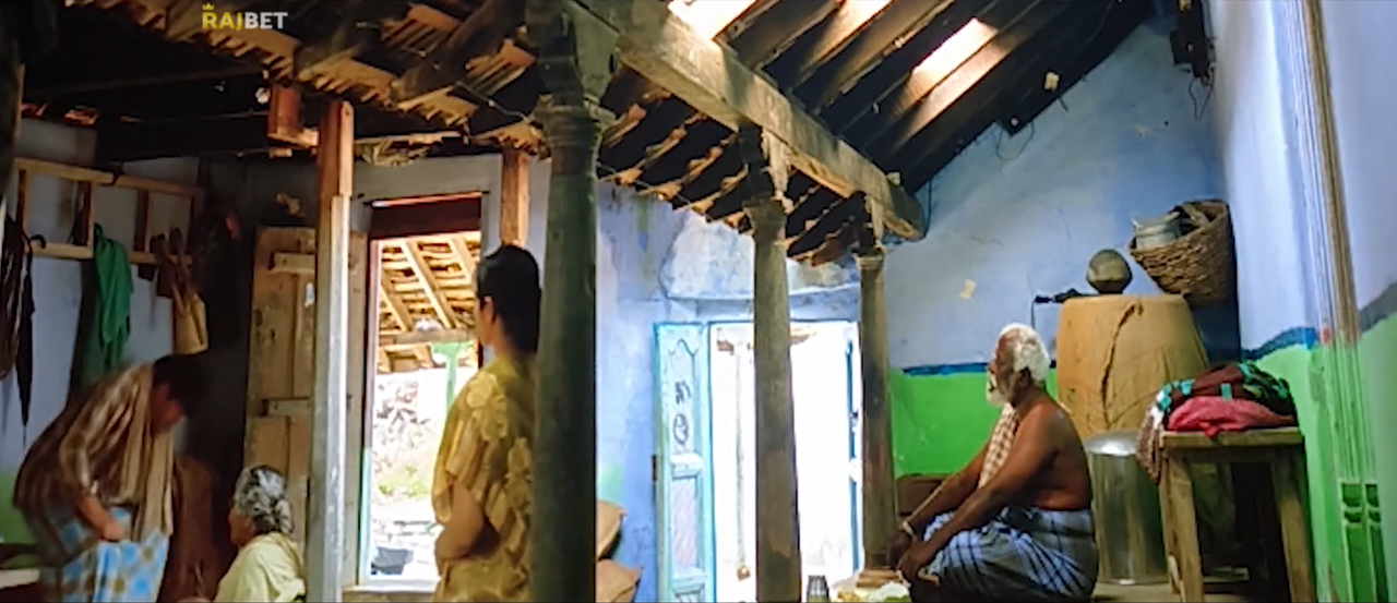 Download Nanpakal Nerathu Mayakkam (2022) Malayalam Movie CAMRiP