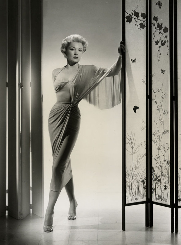 Anne_Baxter_a88