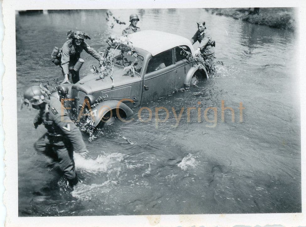 Cabrio PKW Auto Wagen Panzerjäger Foto