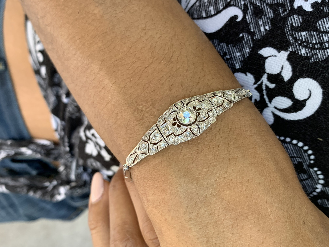 117A6131-A0C6-4854-9C13-B269774C3F82