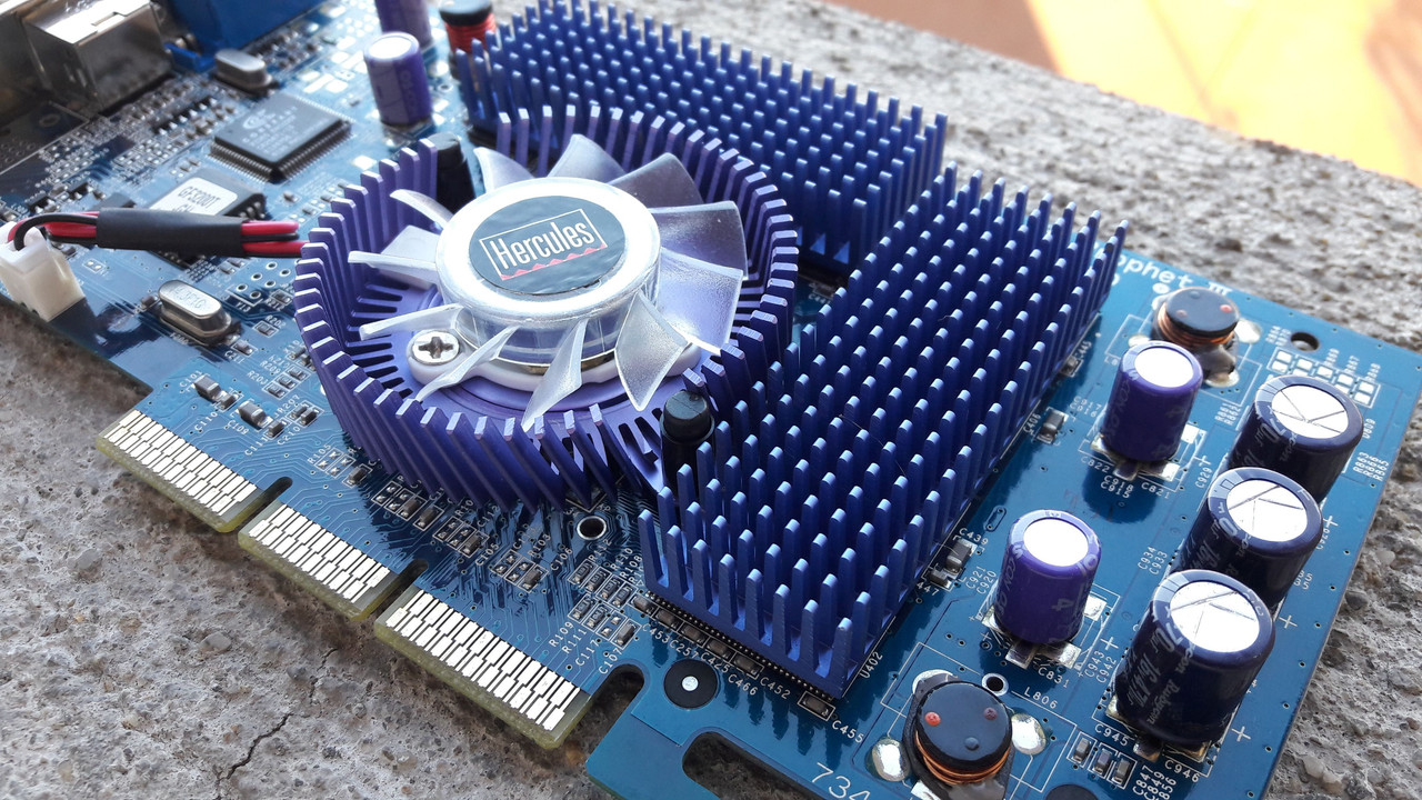 Hercules-GF3Ti200-038