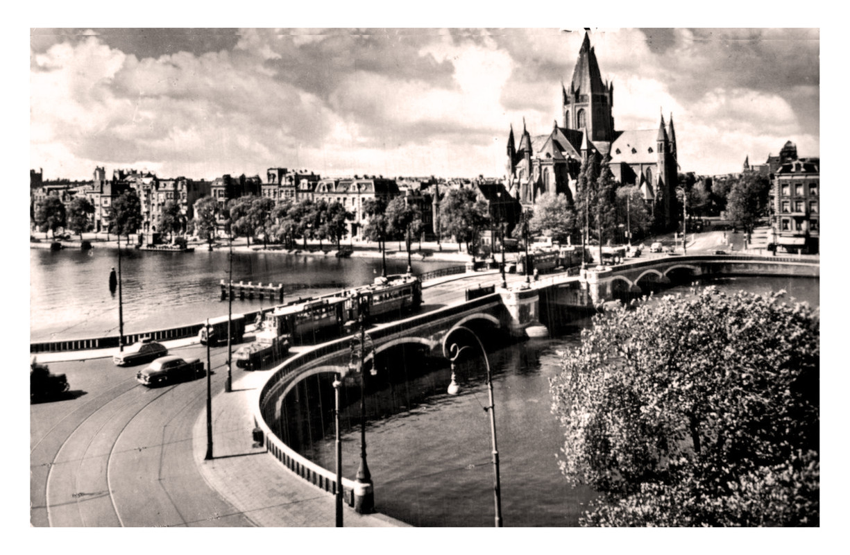 Amsterdam Amstelbrug Ste Willebrorduskerk